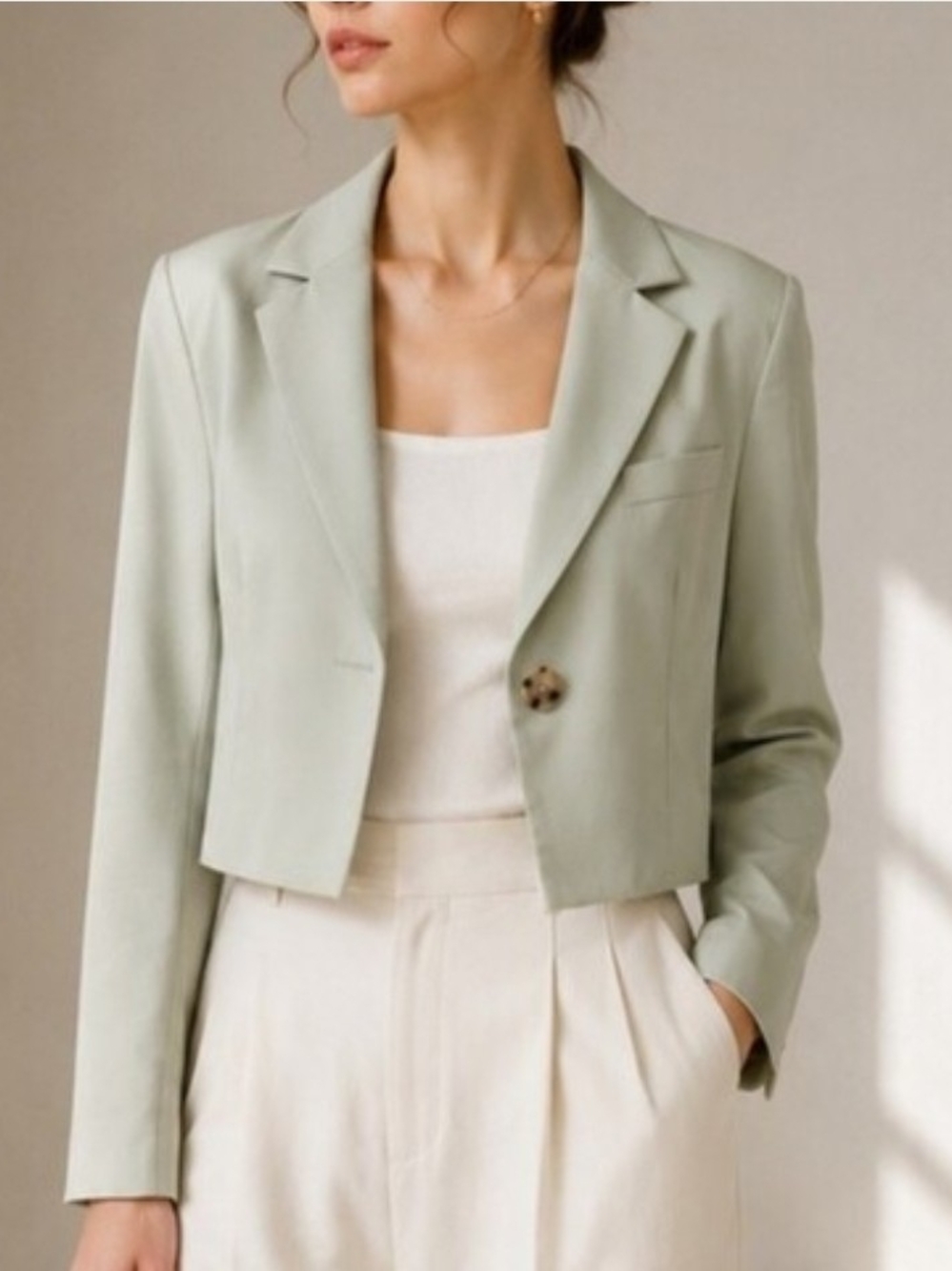 Avec Les Filles Pale Mint Cropped Blazer Sz M